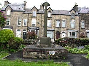Buxton war memorial before grant works &copy; M. Moore, 2011