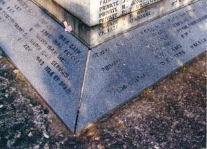 Menai Bridge war memorial cross © MCWMC, 2007