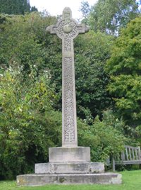 Brenchley war memorial &copy; WMT, 2007