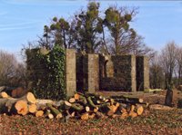 Stoneham war memorial shrine before © Eastleigh Borough Council 2009