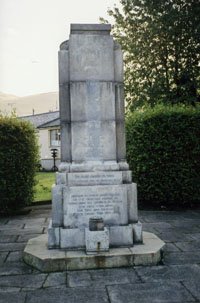 Settle cenotaph &copy; Settle Town Council, 2008