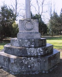 Durham Light Infantry war memorial steps and plinth before conservation and repair work © Barnard Castle Town Council, 2009