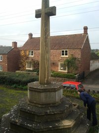 Bishops Lydeard memorial cross © Joanna Lewin-Harris, 2012