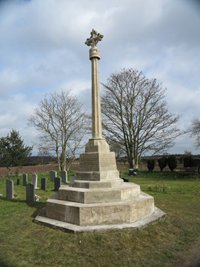 Honing war memorial © W Cubitt, 2013