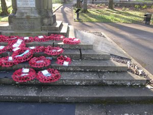 Tredegar war memorial © Tredegar TC, 2012